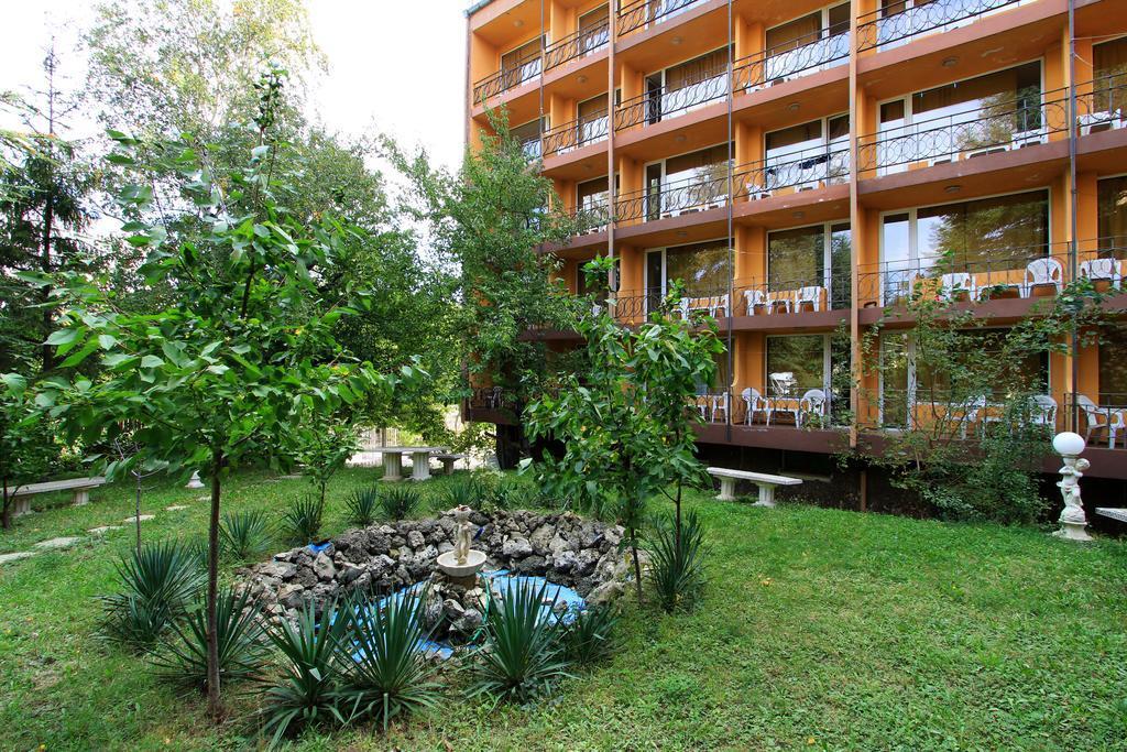 Bona Vita Hotel โกลเดน แซนส์ ภายนอก รูปภาพ