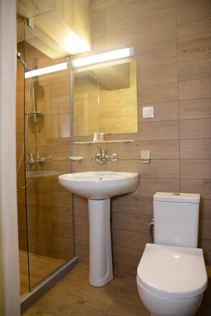 Bona Vita Hotel โกลเดน แซนส์ ภายนอก รูปภาพ