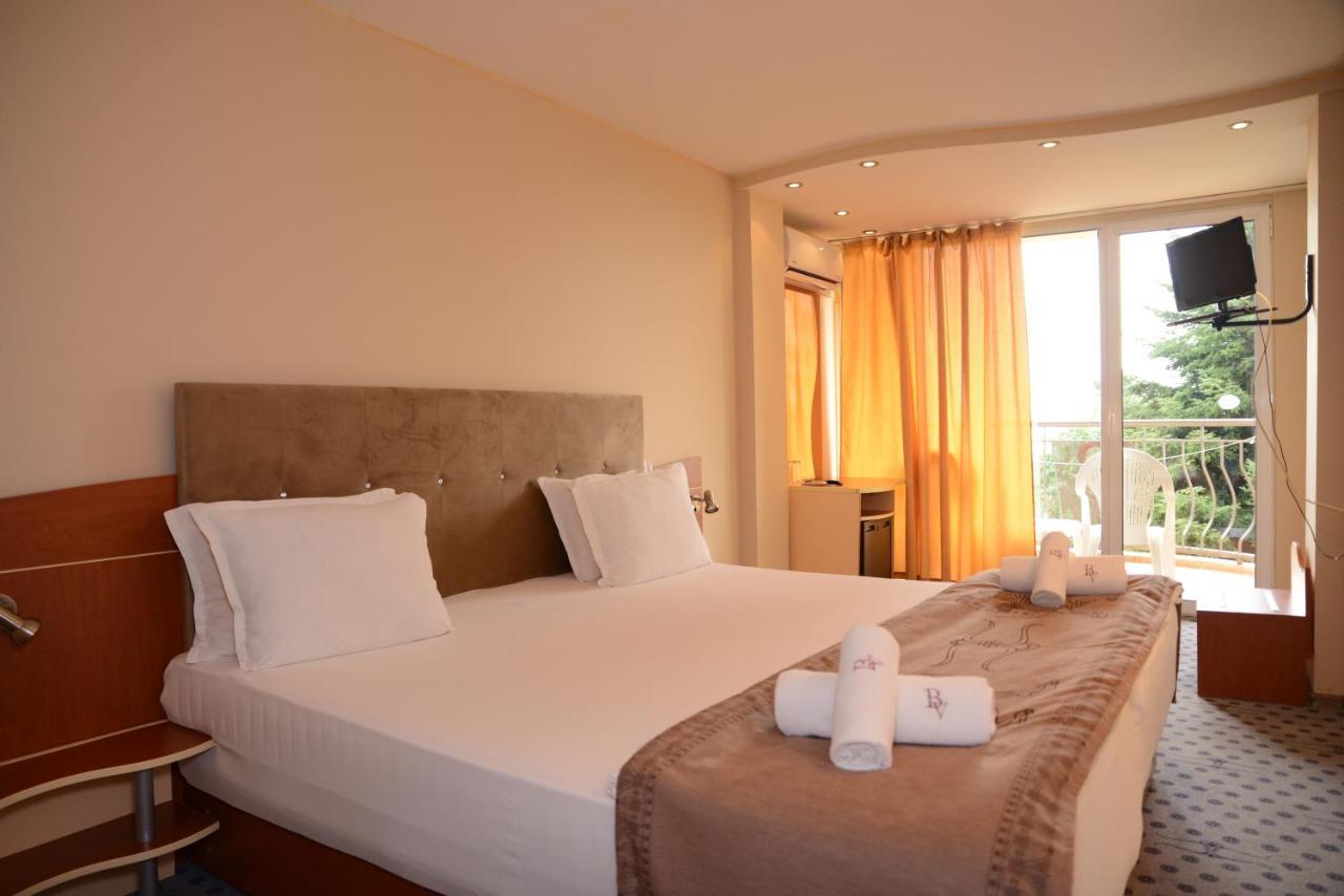 Bona Vita Hotel โกลเดน แซนส์ ภายนอก รูปภาพ
