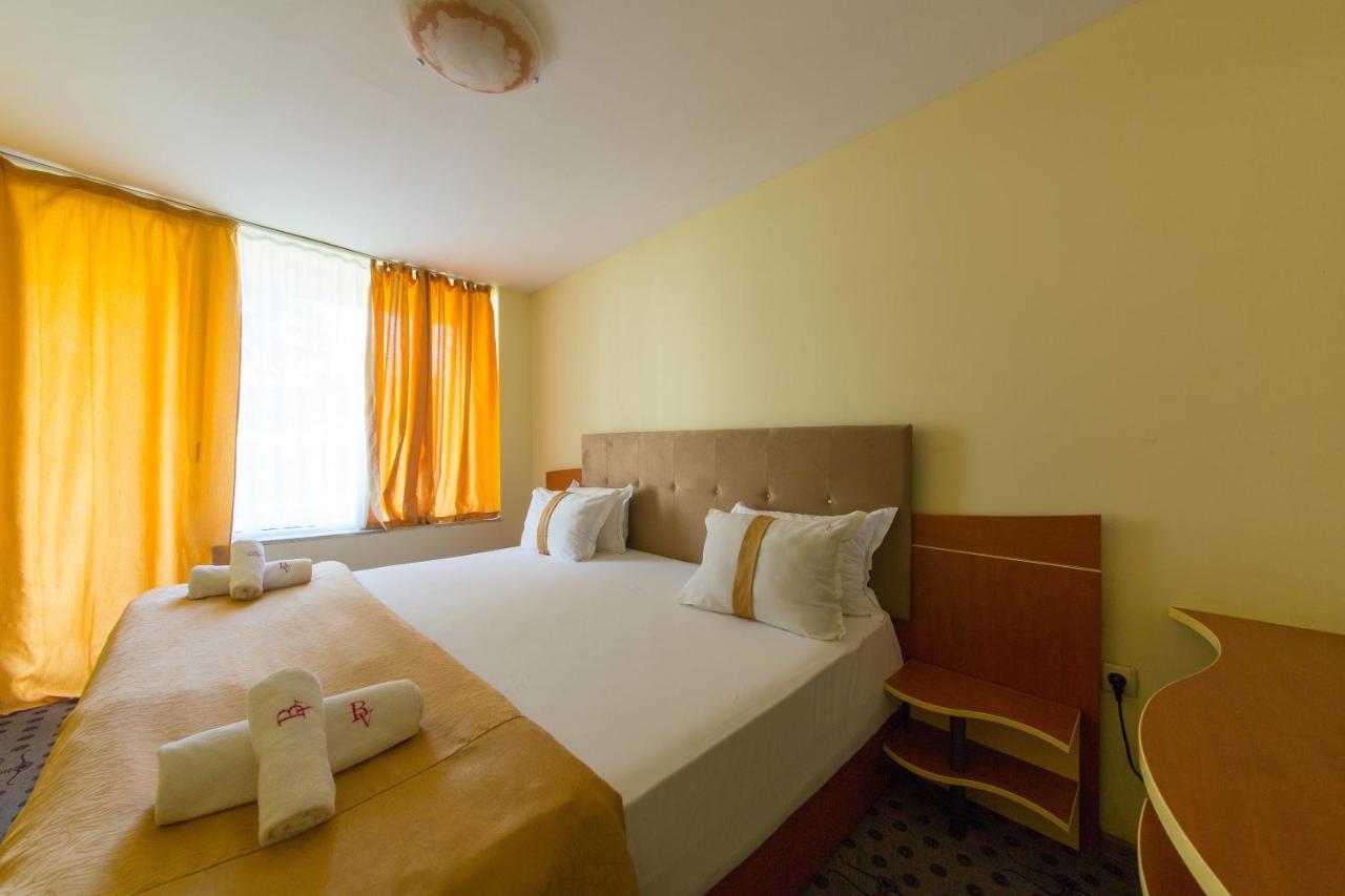 Bona Vita Hotel โกลเดน แซนส์ ภายนอก รูปภาพ